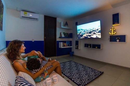 Casa Del Puerto Hostel & Suites