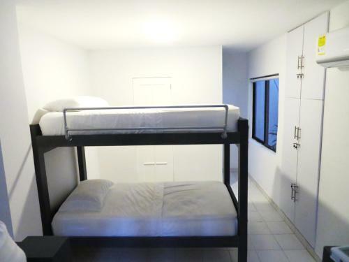 Hostal San Jacinto Hostel