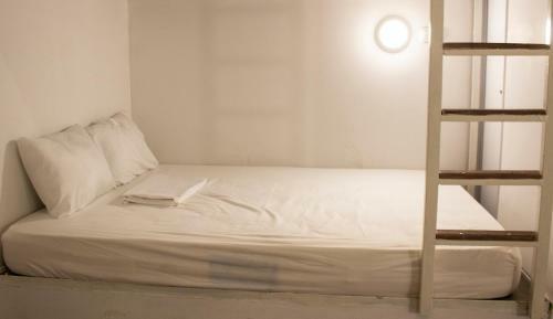 Hostal Birds Hostel