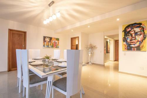 Apartamento 4 Bedroom Luxury Penthouse With Private Jacuzzi