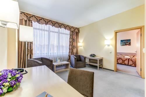 Aquarium Hotel