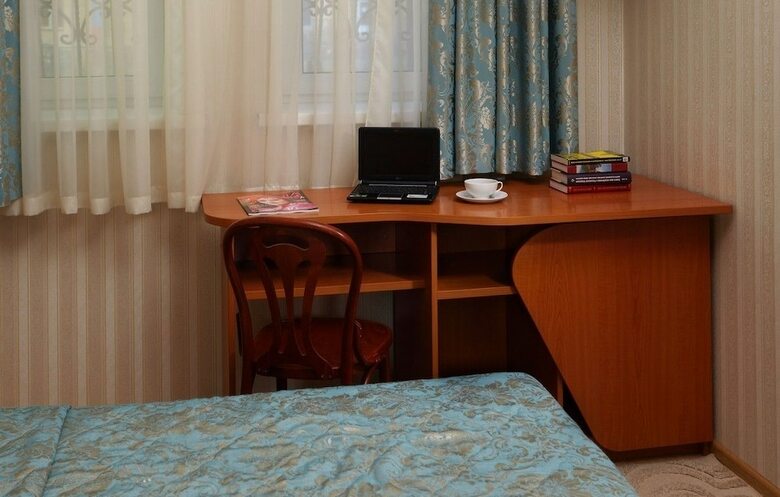 Kroshka Enot Hotel