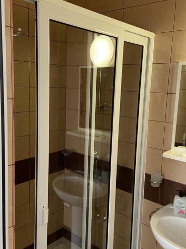 Hostal Pension Artemis