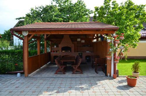 Hostal Pension Artemis