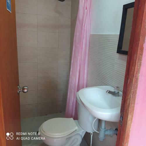 Hostal New Casa Dora