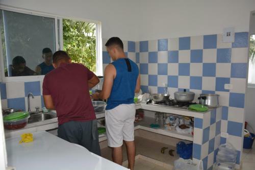 Hostal Caba�a Navia�s Blue