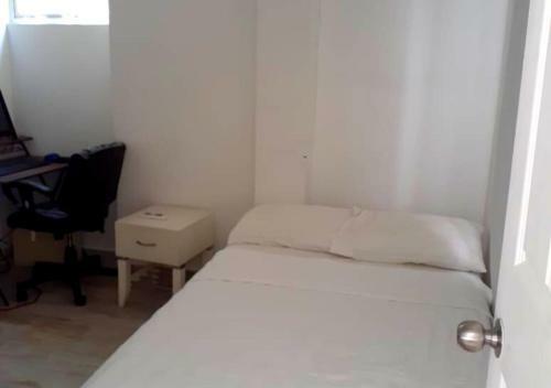 Casa Con Jacuzzi Y Piscina Privada En Lagos Del Pe�on