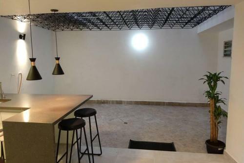 En El Poblado, Espectacular Apartamento Entero Nuevo