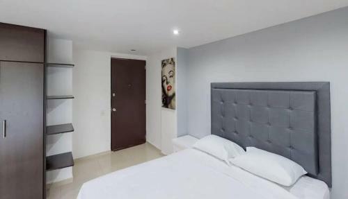 Apartamento Estudio de Lujo La Frontera Piso 2 Con Balcon