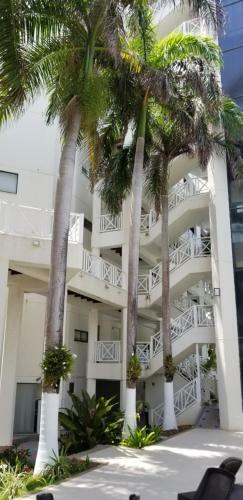 Exclusivo Apartamento Con Terraza - Edificio Bay Point