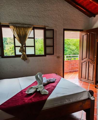 Hotel Campestre El Port�n de San Gil