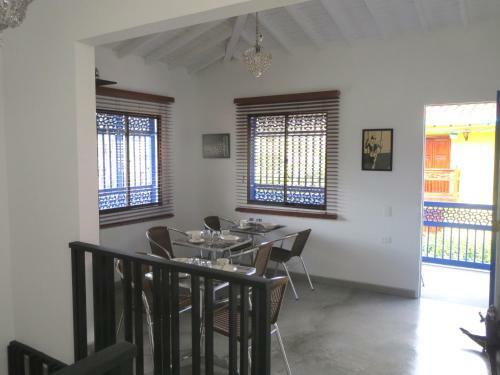 Hostal Casa Azul La Garrucha
