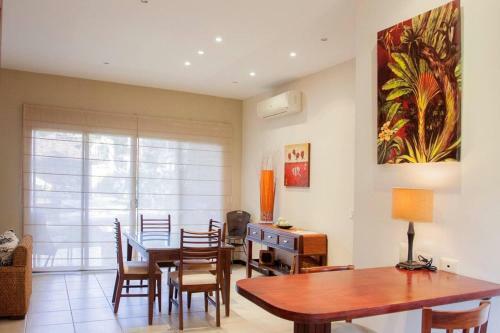 Sombras 301 - Lovely Condo In Downtown Coco Beach Sombras 301