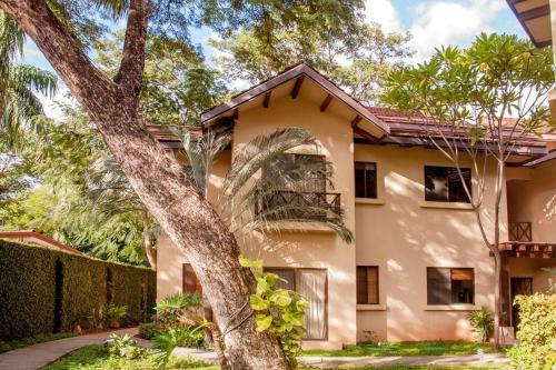 Sombras 301 - Lovely Condo In Downtown Coco Beach Sombras 301