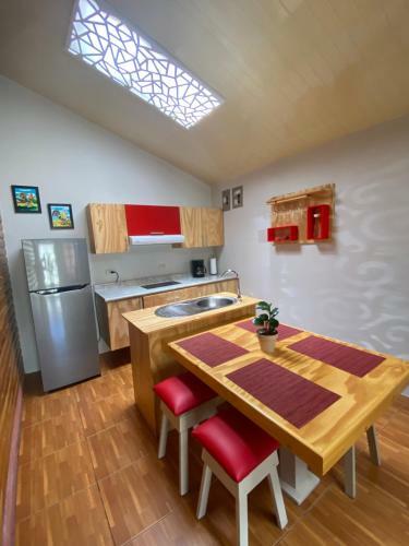 Acogedora Casa Tipo Caba�a En El Centro de La Fortuna