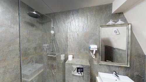 Hostal Pension Korona