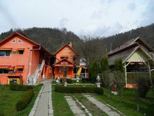 Hostal Pensiunea Doru