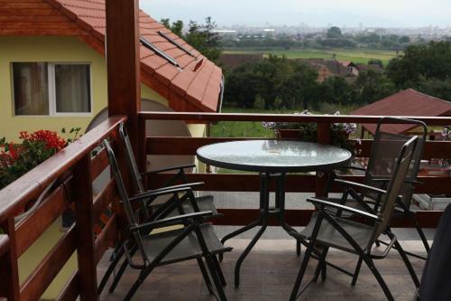 Hostal Pensiunea Carmen