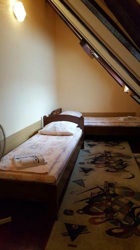 Hostal Pension Ela