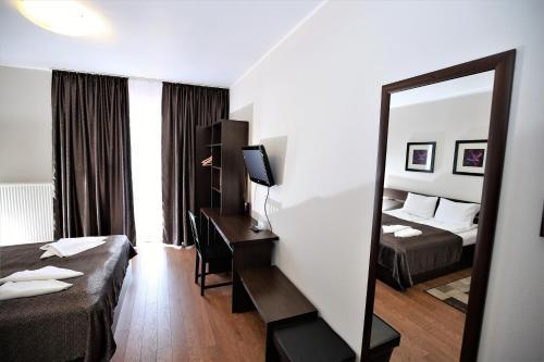 Hostal Pensiunea Taka