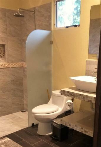 Hotel Tropical Suites