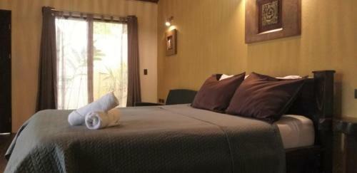 Hotel Tropical Suites