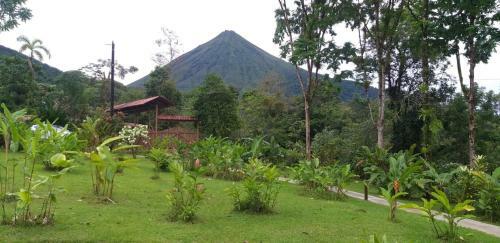 Hotel Tropical Suites