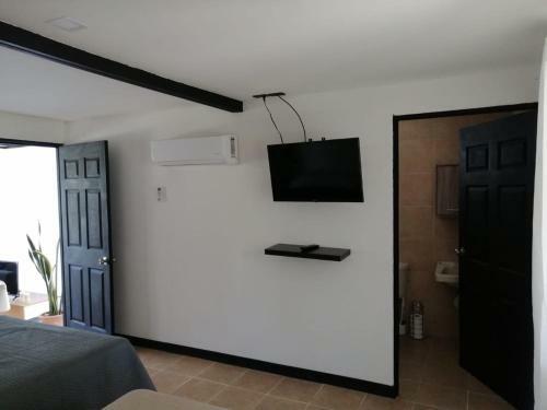 Villa Casa Cristal Con Piscina En P�rez Zeled�n
