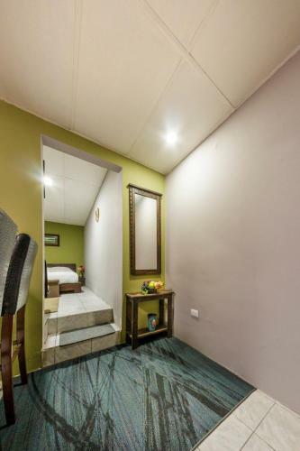 Hostal Delcafetalcr