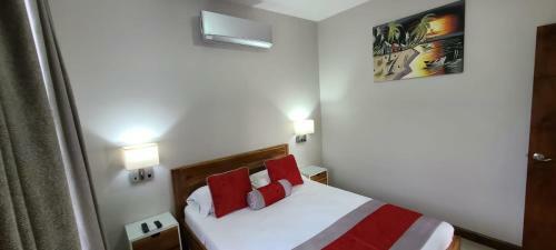 Hotel Ballena Paradise