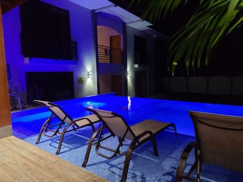 Hotel Ballena Paradise