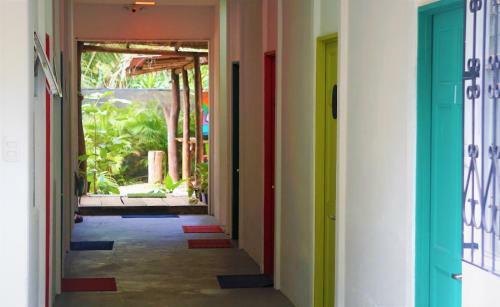 Akih Pods Hostel