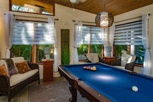 Hostal Moonshadow Costa Rica
