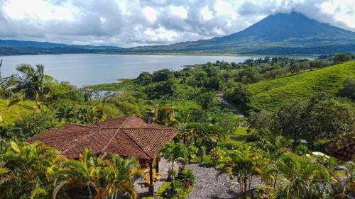 Pie In The Sky 2 Luxury Home With Amazing Views!!!