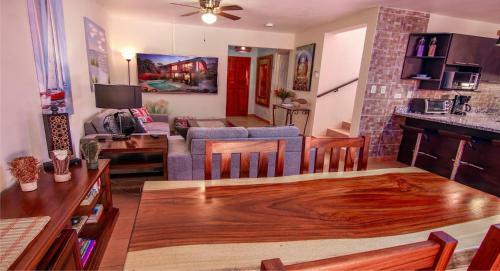 Big Private Home With Pool In Surfside - A Short Walk From The Beach