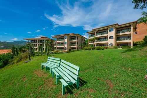 Apartamento Punta Plata 502 - Gorgeous! Ocean View Remodeled Condo