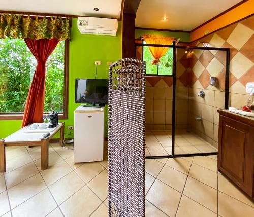 Hotel Retiro Del Lago Arenal Lodge