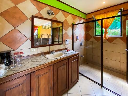 Hotel Retiro Del Lago Arenal Lodge
