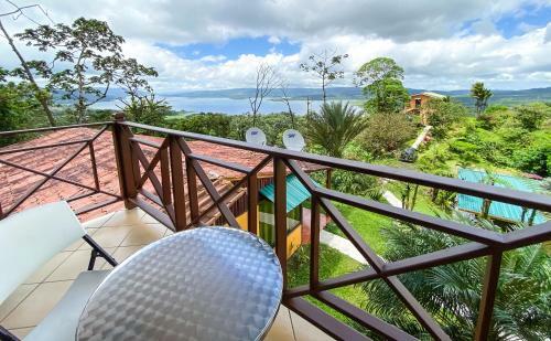 Hotel Retiro Del Lago Arenal Lodge
