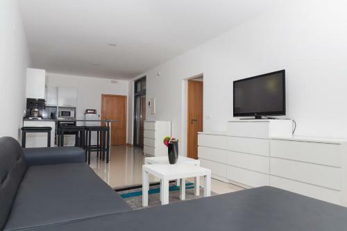 Aparthotel Cesaria Beach