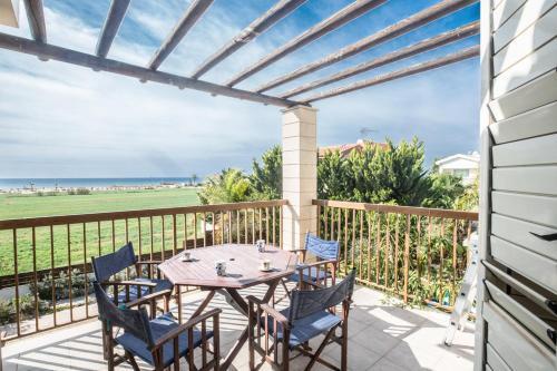 Ayia Thekla Villa Sleeps 7 With Pool And Air Con