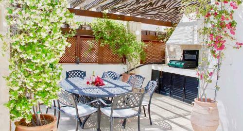 4 Bedroom Villa Thrasos With Private Infinity Pool, Aphrodite Hills Resort