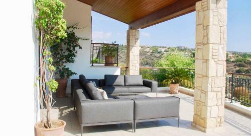 4 Bedroom Villa Thrasos With Private Infinity Pool, Aphrodite Hills Resort