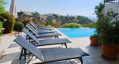 4 Bedroom Villa Thrasos With Private Infinity Pool, Aphrodite Hills Resort