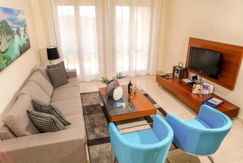 Theseus Village Tg02
