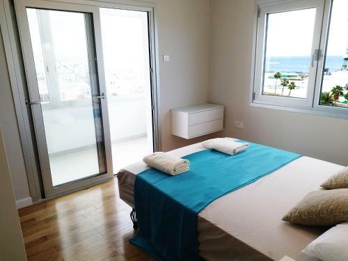 Panoramic Sea View Apartment