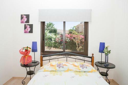 Latchi Villa Sleeps 5 With Pool Air Con And Wifi