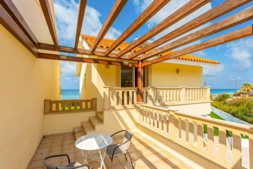 Villa Blue Diamond