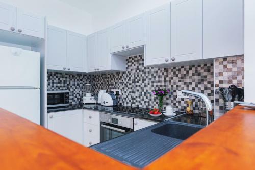 Apartamento 2 Beds Pool View Apt In Paradise Garden 3, Kato Paphos