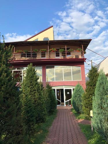 Hostal Pensiunea Mara